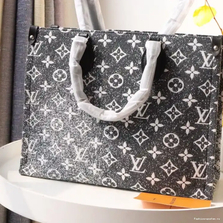 Fashionrepsfam ru LV Bag 2211DJ0032 0825